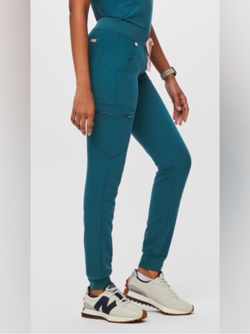 Figs Zamora Jogger Scrub Pants in Washed Caribbean Blue Size XL Nursing Medical - Picture 2 of 10